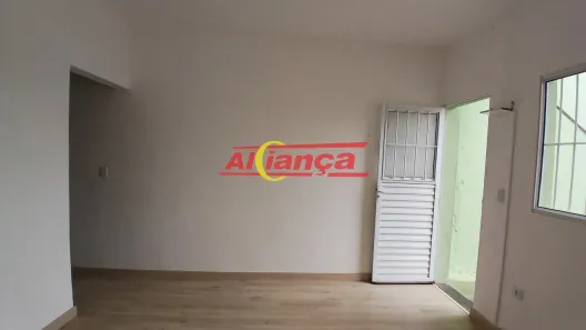 Casa com 3 Quartos para alugar, 125m² no Jardim Santa Lídia, Guarulhos