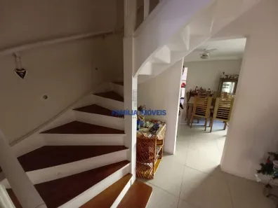 Sobrado com 4 Quartos à venda, 155m² no Campo Grande, Santos
