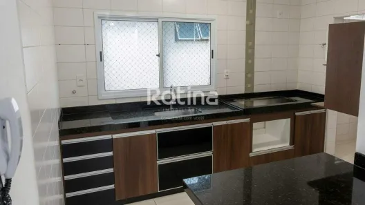 Apartamento com 2 Quartos à venda, 65m² no Santa Mônica, Uberlândia