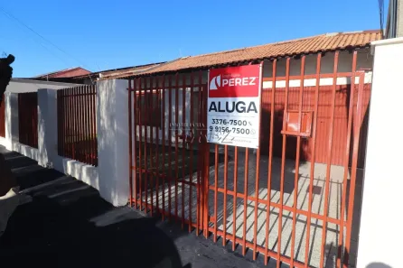 Casa com 3 Quartos para alugar, 300m² no Monte Belo, Londrina