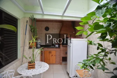 Casa com 2 Quartos à venda, 250m² no Jardim Las Vegas, Santo André