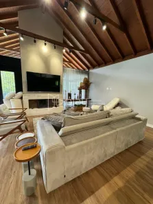Casa com 4 Quartos à venda, 9000m² no , Itapema