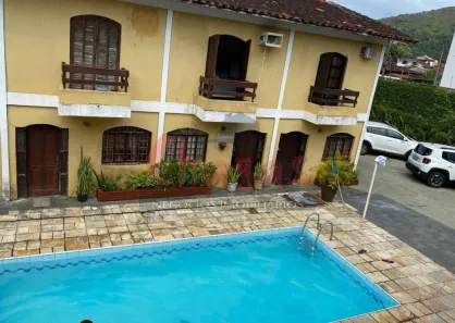 Casa com 2 Quartos à venda, 96m² no Jardim Bela Vista, Caraguatatuba