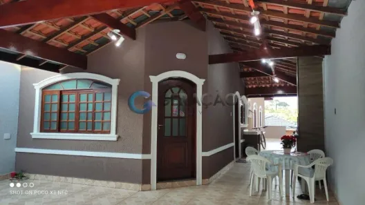 Casa com 3 Quartos à venda, 130m² no Loteamento Villa Branca, Jacareí