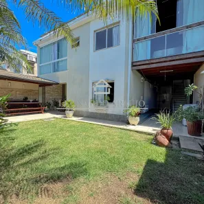 Casa de Condomínio com 5 Quartos à venda, 240m² no Colina de Laranjeiras, Serra