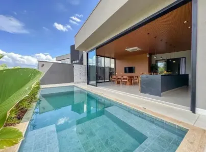 Casa de Condomínio com 4 Quartos para alugar, 290m² no Residencial Goiânia Golfe Clube, Goiânia