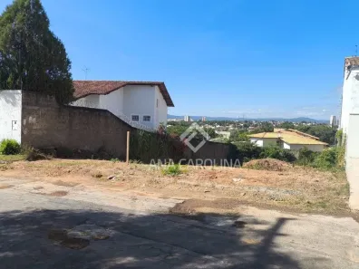 Lote/Terreno à venda, 445m² no Independência, Montes Claros