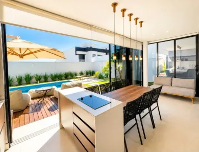 Casa de Condomínio com 3 Quartos à venda, 198m² no Colônia, Jundiaí