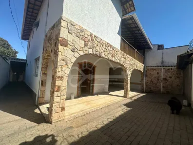 Casa com 4 Quartos à venda, 447m² no Santa Mônica, Belo Horizonte