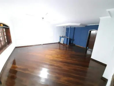 Casa com 3 Quartos à venda, 238m² no Jardim Monumento, Piracicaba