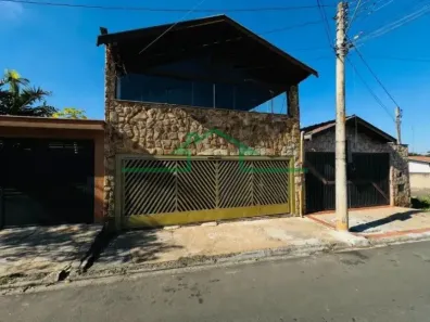 Sobrado com 3 Quartos para alugar, 236m² no Jardim Caxambu, Piracicaba