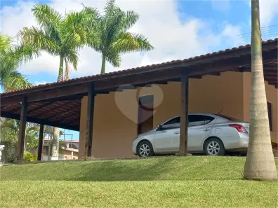 Fazenda/Sítio com 3 Quartos à venda, 300m² no Freguesia da Escada, Guararema