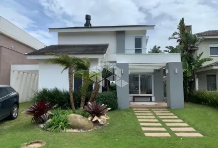 Casa de Condomínio com 4 Quartos à venda, 310m² no Atlântida Sul, Osório