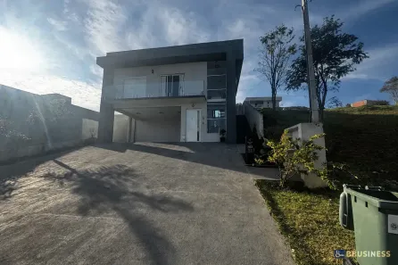 Casa de Condomínio com 3 Quartos à venda, 228m² no San Diego, Vargem Grande Paulista