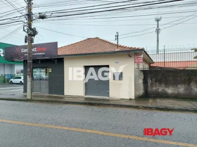Ponto Comercial para alugar, 28m² no Ipiranga, São José