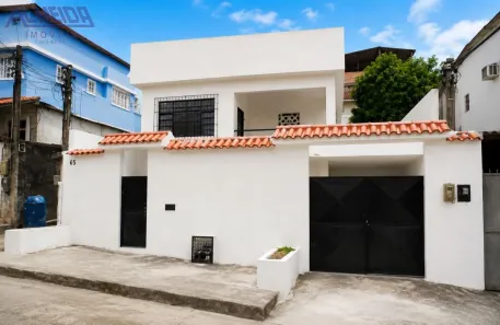 Casa com 2 Quartos à venda, 75m² no Galo Branco, São Gonçalo