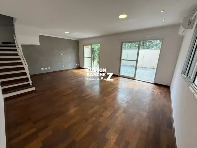 Casa de Condomínio com 4 Quartos para alugar, 158m² no Vila Sofia, São Paulo