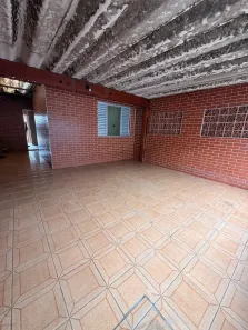 Casa com 2 Quartos para alugar, 120m² no Vila Nogueira, Diadema