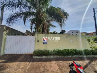 Casa com 2 Quartos para alugar, 70m² no Jardim Acapulco, Marília