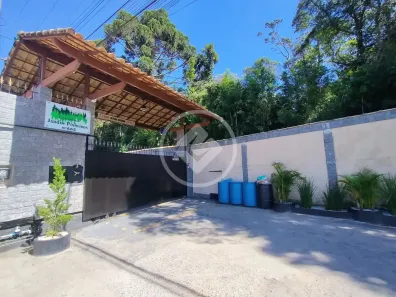 Casa de Condomínio com 2 Quartos à venda, 190m² no Barra do Imbuí, Teresópolis