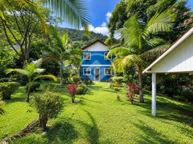 Casa com 2 Quartos à venda, 122m² no Albuquerque, Teresópolis