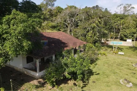 Fazenda/Sítio com 3 Quartos à venda, 110m² no Agro Brasil (Sambaetiba), Itaboraí