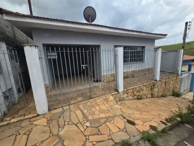 Casa com 2 Quartos à venda, 250m² no , Itapeva
