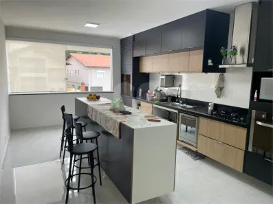 Sobrado com 3 Quartos à venda, 300m² no Jardim Regina, São Paulo