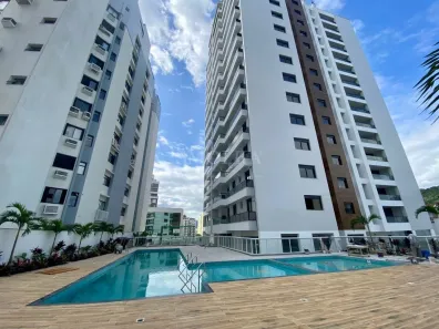 Apartamento com 3 Quartos para alugar, 111m² no Agronômica, Florianópolis