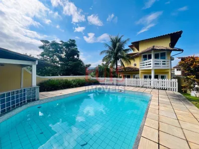 Casa de Condomínio com 4 Quartos à venda, 340m² no Maravista, Niterói