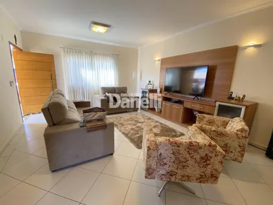 Casa com 3 Quartos à venda, 220m² no Jardim Maria Augusta, Taubaté