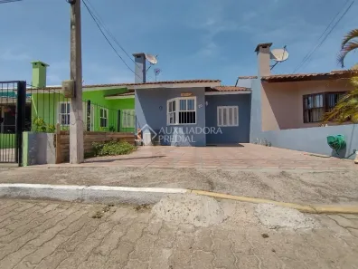Casa com 2 Quartos à venda, 49m² no Restinga, Porto Alegre