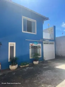 Casa com 2 Quartos à venda, 115m² no Mar do Norte, Rio das Ostras