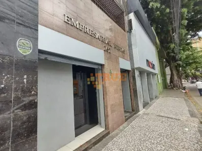Prédio Comercial para alugar, 770m² no Soledade, Recife