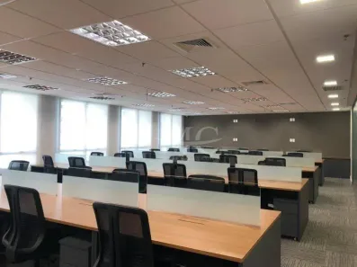 Sala Comercial para alugar, 300m² no Vila Olímpia, São Paulo