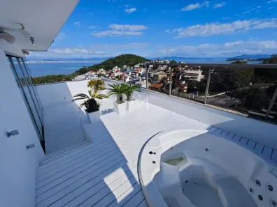 Cobertura com 3 Quartos à venda, 190m² no João Paulo, Florianópolis