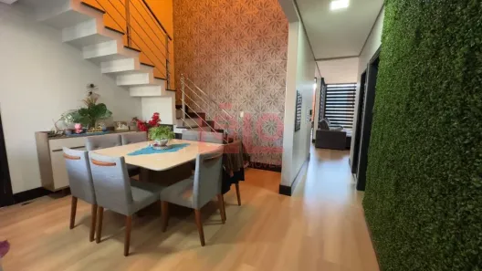 Sobrado com 4 Quartos à venda, 302m² no Jardim Lucianópolis, Maringá