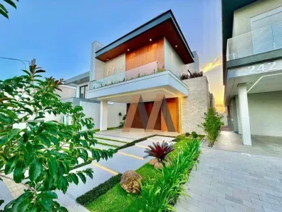 Casa de Condomínio com 3 Quartos à venda, 240m² no Centro, Gravataí