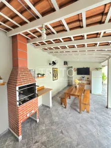 Casa com 3 Quartos à venda, 130m² no Jardim García, Campinas