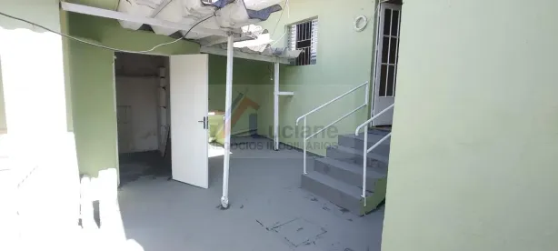 Casa com 1 Quarto para alugar, 30m² no Parque das Nações, Santo André
