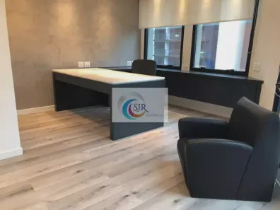 Sala Comercial à venda, 130m² no Vila Olímpia, São Paulo