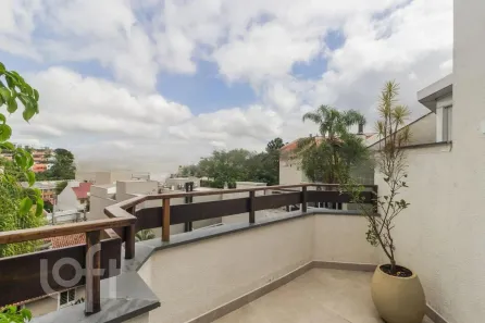 Casa de Condomínio com 3 Quartos à venda, 301m² no Chácara das Pedras, Porto Alegre