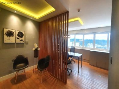 Sala Comercial à venda, 37m² no Centro Cívico, Mogi das Cruzes
