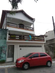 Sobrado com 3 Quartos à venda, 240m² no Jardim Maria Amália, São Paulo