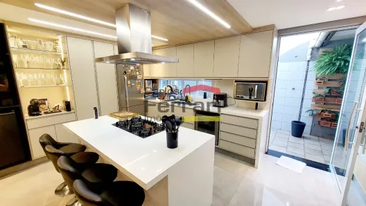 Sobrado com 3 Quartos para alugar, 180m² no Vila Irmãos Arnoni, São Paulo