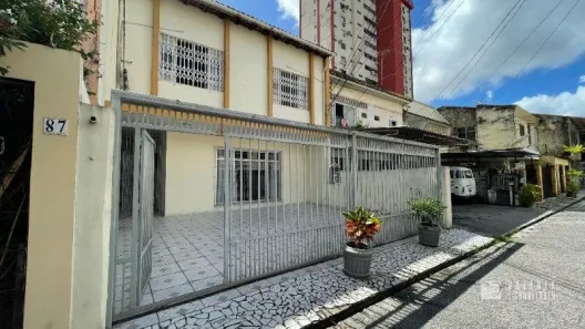 Casa com 4 Quartos à venda, 180m² no São Brás, Belém