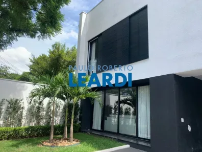 Sobrado com 4 Quartos à venda, 415m² no Jardim Paulista, São Paulo
