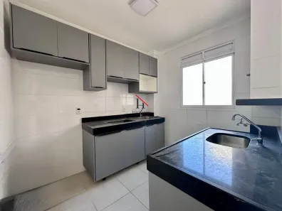Apartamento com 2 Quartos para venda ou aluguel, 41m² no Olímpico, Londrina