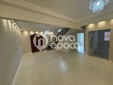 Casa com 5 Quartos à venda, 360m² no Grajaú, Rio de Janeiro