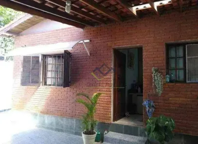 Casa com 3 Quartos à venda, 380m² no Vila Perracini, Poá